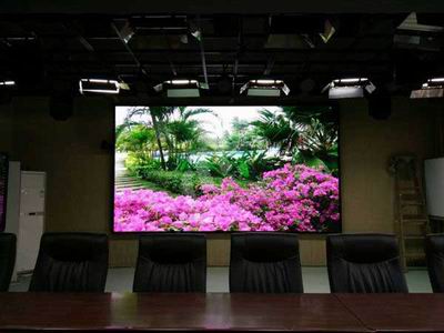 武漢街道口小學(xué)全彩LED室內(nèi)顯示屏