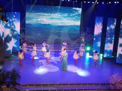 武漢X06、M12LED彩色LED室內顯示屏